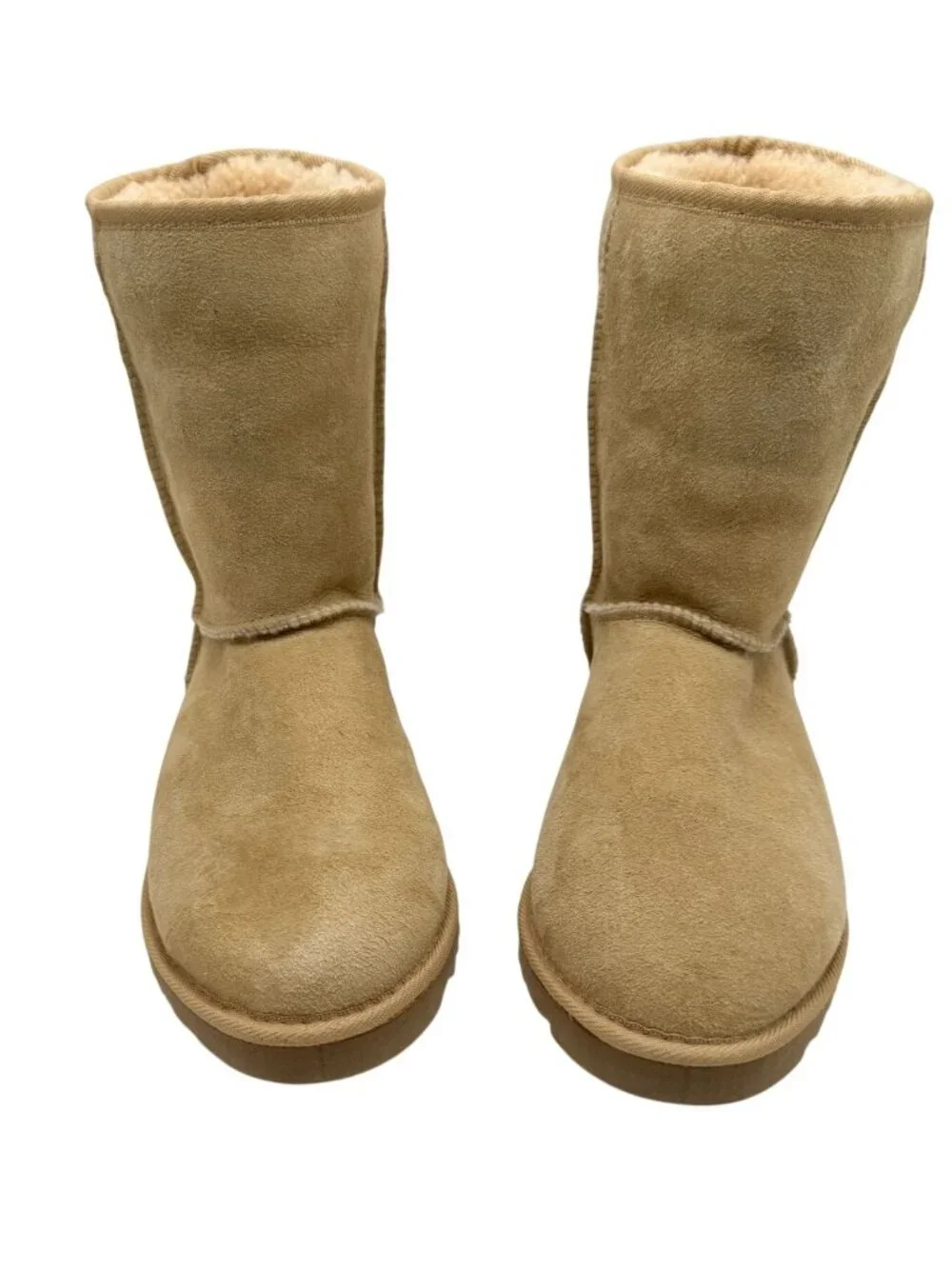 UGG Australia Classic Short Boots in Sand NWOT - Size 8